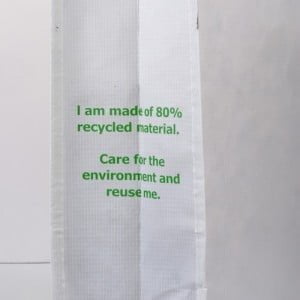 Eko vrečke Nakupovalka iz reciklirane plastike, dolgi ročaji in dnom