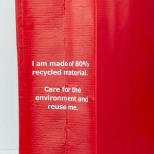 PLA - reciklirana plastika Nakupovalka iz reciklirane plastike, dolgi ročaji in dnom