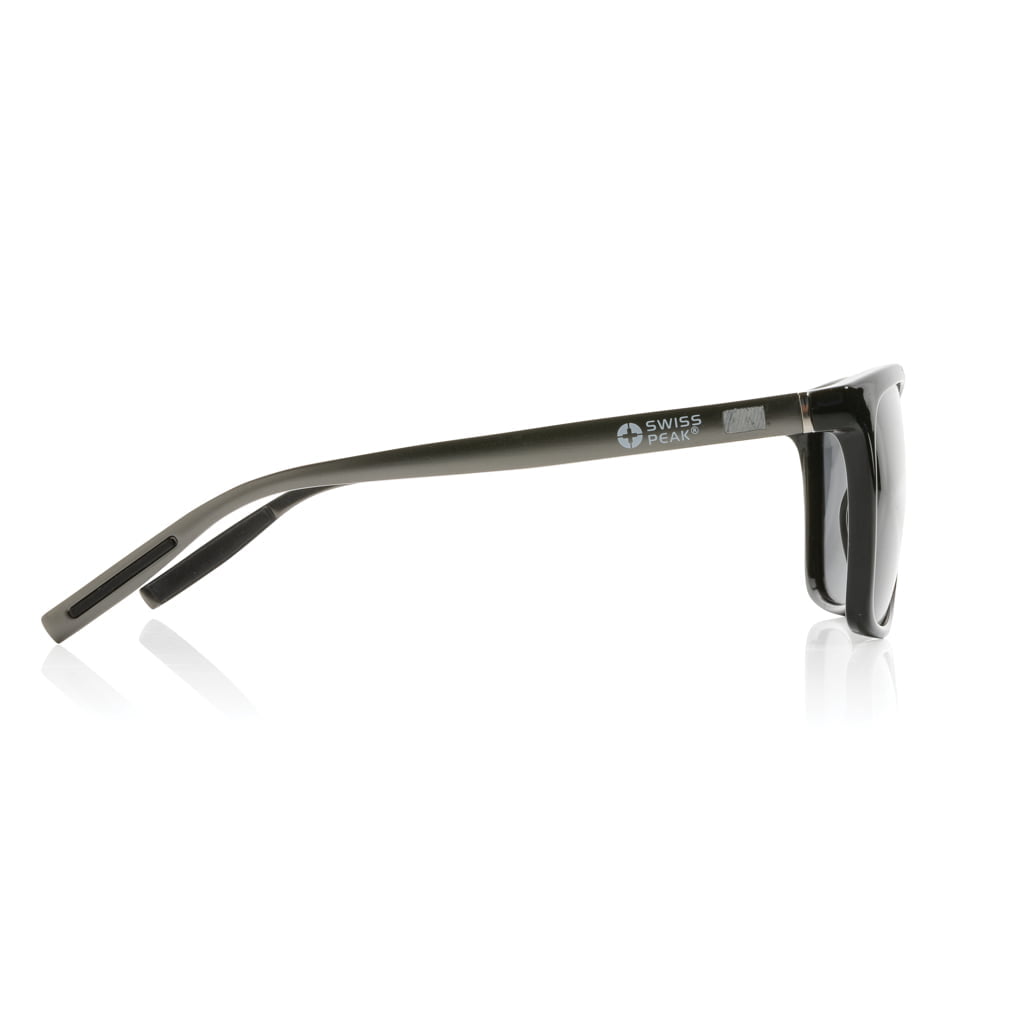 Outdoor & Sports Swiss Peak RCS rplastic polarised sunglasses