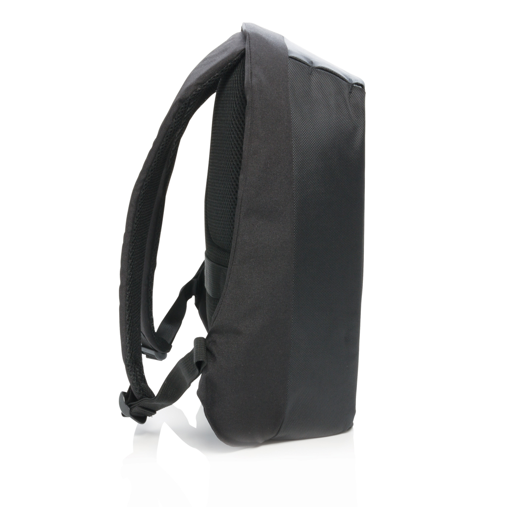 Backpacks Swiss Peak AWARE™ anti-theft 15.6″laptop backpack