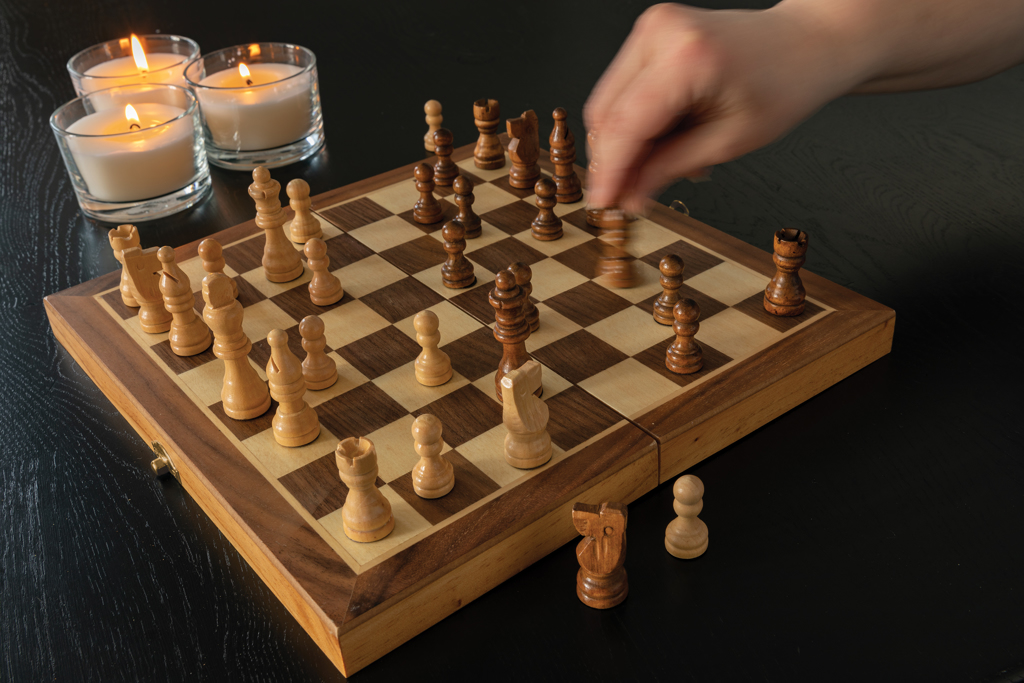 Board & Outdoor FSC® Luxury wooden foldable chess set