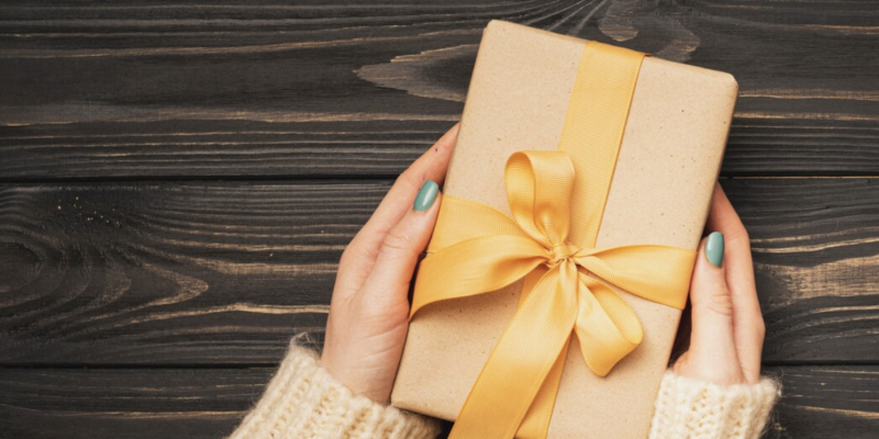 Znanost za darili: Psihološki vplivi dajanja in prejemanja