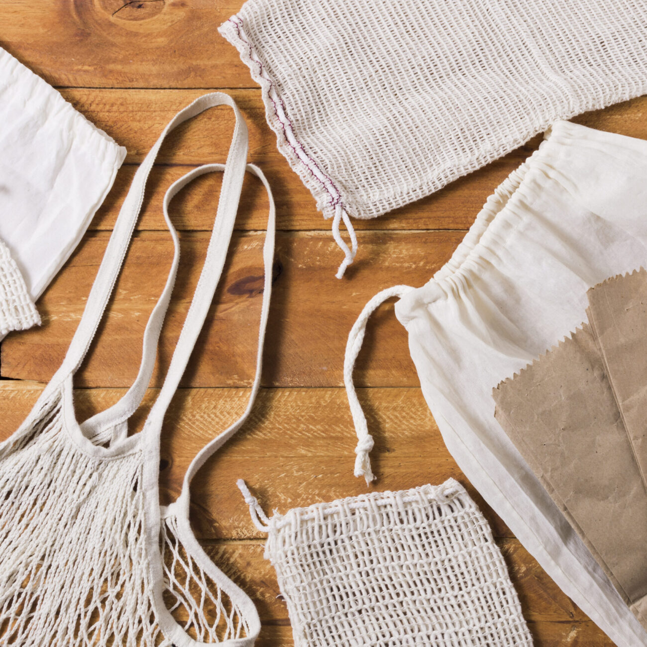 Isti promocijski izdelek, drug material