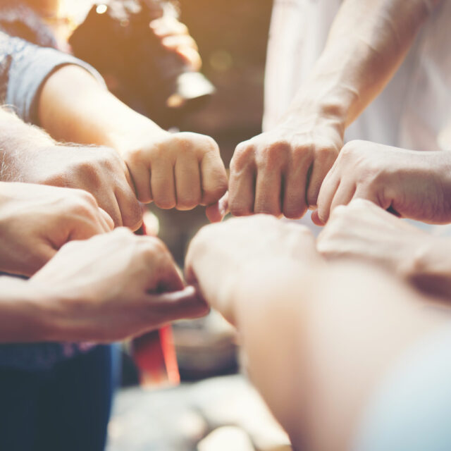 Kaj je dobro vedeti o svojih partnerjih, strankah in zaposlenih?